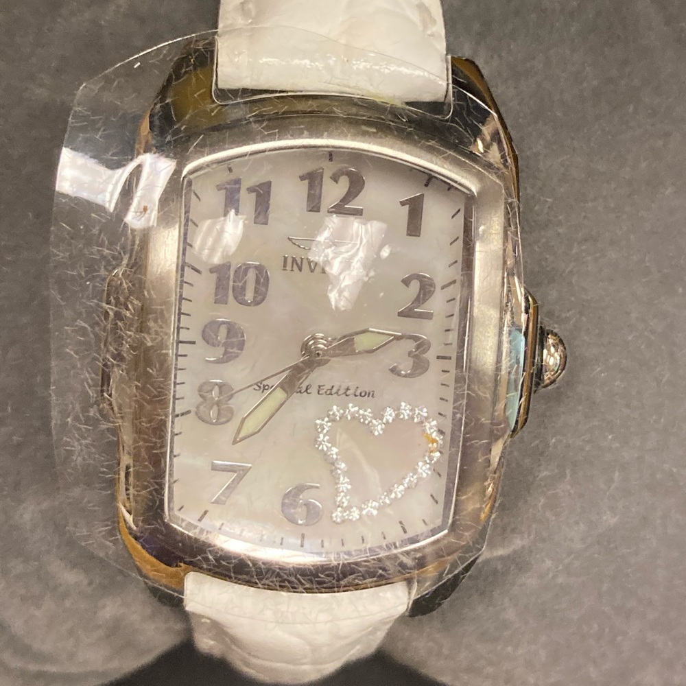 Invicta Baby lupah